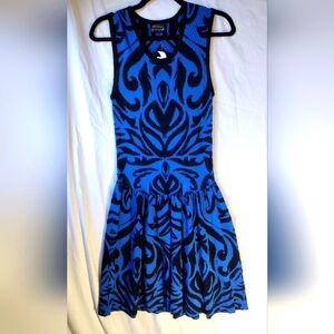 Torn By Ronny Kobo Blue Baroque Fit and Flare Short Sleeve Dress Size Medium